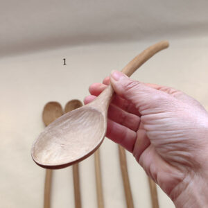 Cuchara de madera Kata. Nogal