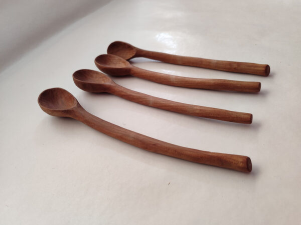 Cucharas madera cerezo redonda - Imagen 2