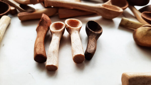 Mini cucharas maderas variadas