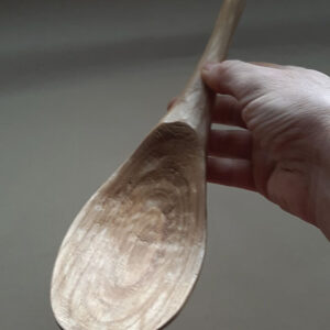Cucharas de madera grandes