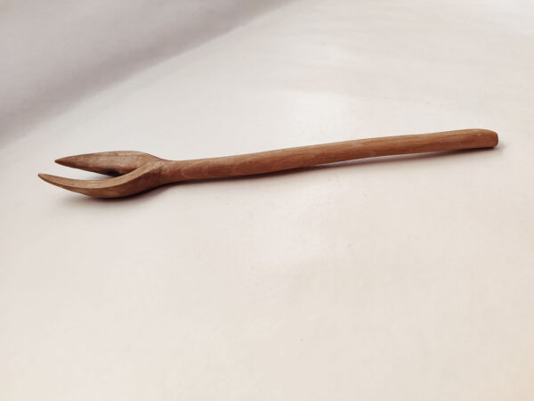 Pincho madera nogal español - Imagen 3