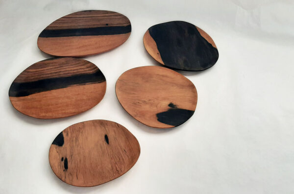 Plato madera ébano grande