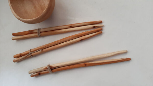 Palillo madera de tejo. - Imagen 6