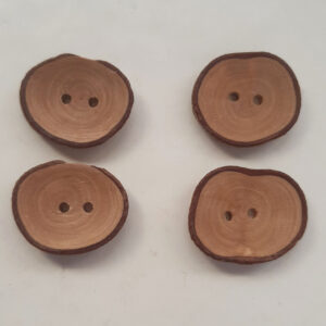 Juego botones madera almendro