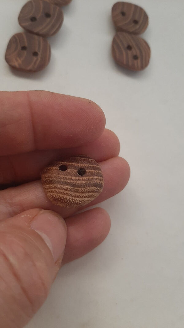 Juego botones madera olmo - Imagen 7